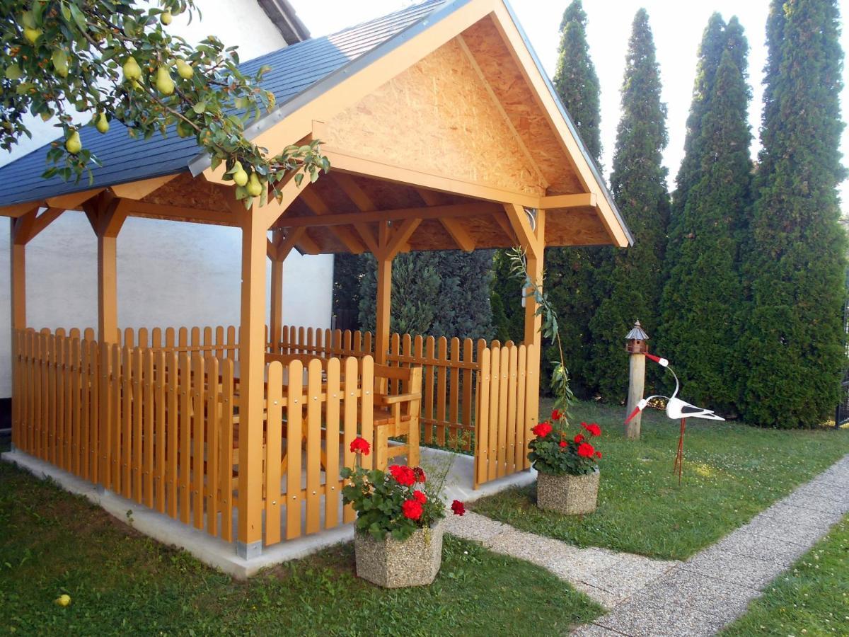 Arpad Panzio Bed & Breakfast Gyor Ngoại thất bức ảnh